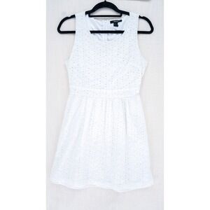 Forever 21 White Eyelet Lace Tie Waist Zip Dress Lined Medium